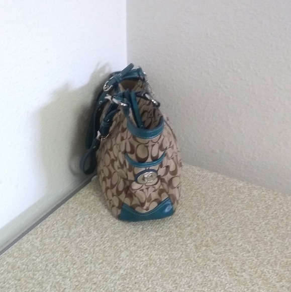 Coach Jacquard Teal Leather Trim Shoulder Bag. - Picture 7 of 8